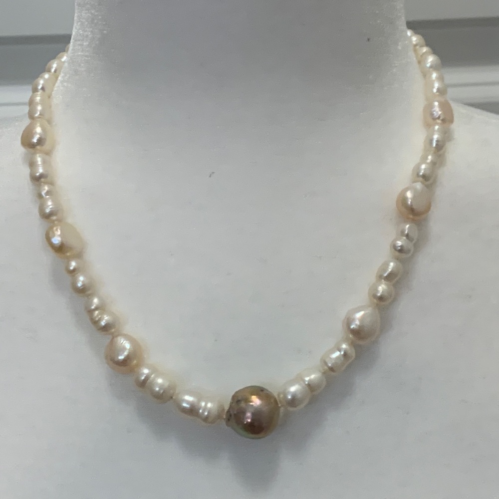 Real Freshwater Pearl Necklace!